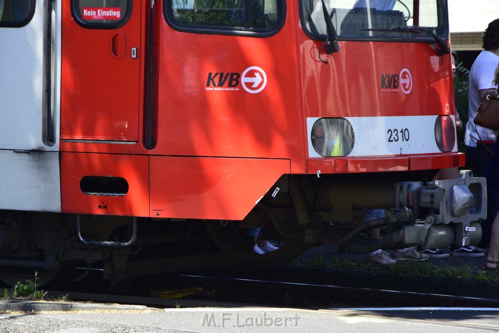 VU Roller KVB Bahn Koeln Luxemburgerstr Neuenhoefer Allee P113.JPG - Miklos Laubert